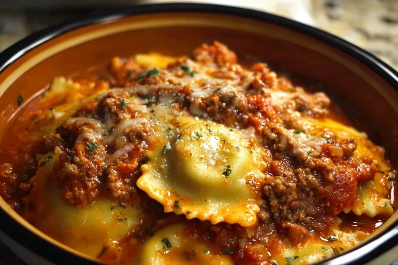 Crockpot Ravioli Lasagna: A Hands-Off, Flavor-Packed Comfort Food Masterpiece